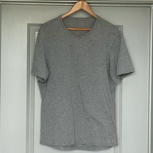 Lululemon 5 Year Basic V